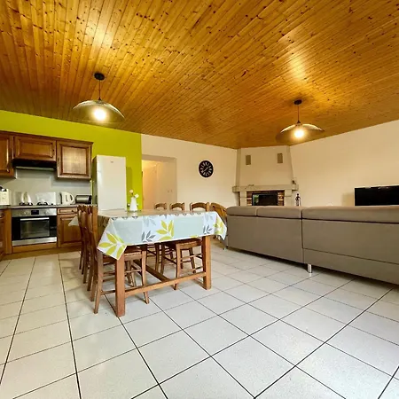 Maison De Plain-pied Renovee En 2018 Avec Jardin Privatif, Calme, Nature Et Activites A Saint-julien - Fr-1-582-265