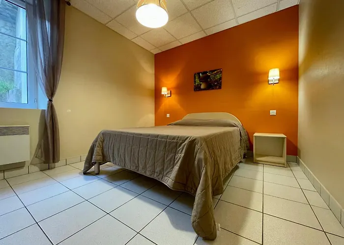 Saint-julien-molhesabate, 4 Pièces, 6 Personnes - Fr-1-582-265 Hébergement de vacances *